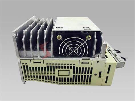 Мотор сервопривода Ac SGDM-15DN управляет Yaskawa ПУНКТ Servopack 0,5 AMP 32