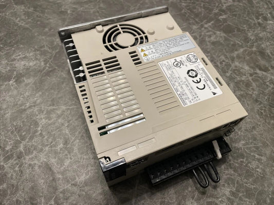Сигма SGDS-08A12A YASKAWA 3 промышленных привода 750W SERVOPACK сервопривода