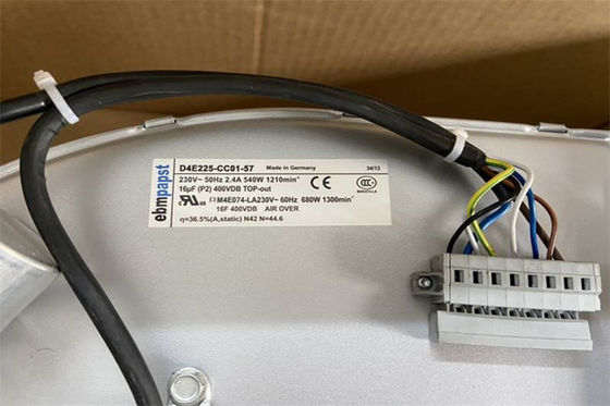 Вентилятор D4E225-CC01-57 промышленный Centrifug для ACS800 VFD Ebmpapst
