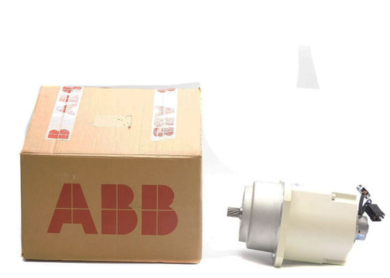 Мотор сервопривода 3HAC17333-1 разделяет 2781W тип b 200V 12A мотора M33