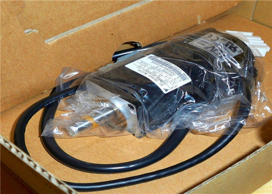 МОТОР СЕРВОПРИВОДА 100W AC SGMAH-01AAA21 сигмы II YASKAWA SGMAH 0.91A 0.318N.m