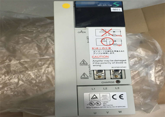 Мицубиси УПРАВЛЯЕТ усилителем MR-J2S-20A-S011 MR-J2S-40A-S011 MR-J2S-70A-S011 сервопривода AC