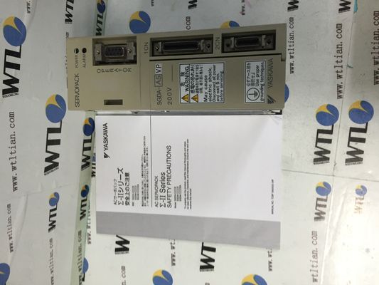 Мотор сервопривода Ac Yasakawa SGDA-A5VP управляет 0,07 ЭЛЕКТРОПИТАНИЯМИ V HP 200 ДЛЯ УПРАВЛЕНИЯ ПОЛОЖЕНИЯ