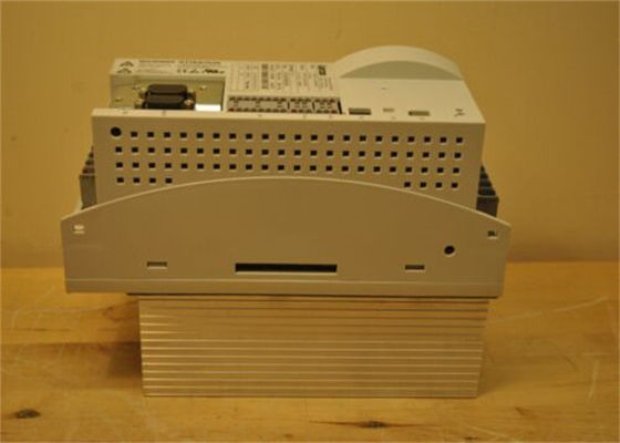 СЕРВОПРИВОД 9400 4AMP 3X400V ПРИВОДА Lenze E94AMHE0044B33LFPMM0044HX0051