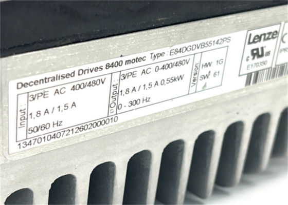 ИНВЕРТОР Lenze E84DGDVB55142PS УПРАВЛЯЕТ ТЕЧЕНИЕМ MOTEC 8400 ВЫВЕДЕННЫМ НАРУЖУ 1,8 AMP