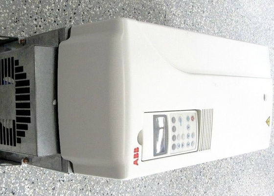 Приводы ACS800 одиночные 31A инвертора 68672929 частоты ACS800-U31-0020-5