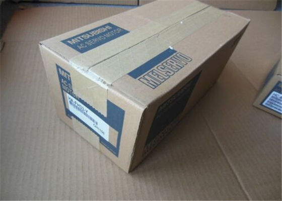 Мотор сервопривода 3000 r/min HA-FH33-Y Мицубиси промышленный 3AC 60V 0.9A 300W