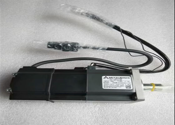 Мотор сервопривода 750W AC HC-UFS72 Мицубиси промышленный 2000PRM