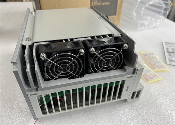 Привод 350A AC усилителя MR-J2S-350B4 сервопривода Mitsubishi Electric 3.5KW MR-J2S трехфазный