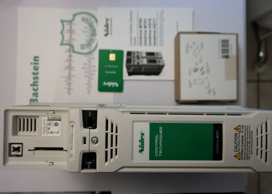 Серия M701-03400062A Nidec Unidrive M700 методов контроля инвертор AC 2.2/3.0 kW промышленный