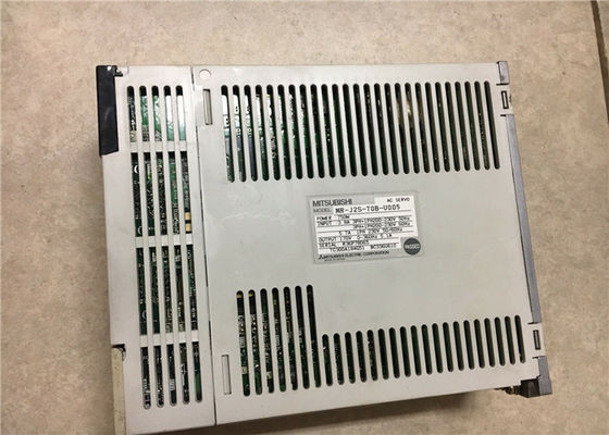 УСИЛИТЕЛЬ 200V AC привода MR-J2S-70B-U005 сервопривода Mitsubishi Electric 750W НОВЫЙ В ЗАПАСЕ