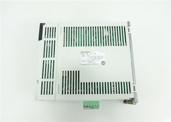 УСИЛИТЕЛЬ 200V СЕРВОПРИВОДА AC привода MR-J2S-70A Mitsubishi Electric 750W НОВЫЙ В ЗАПАСЕ