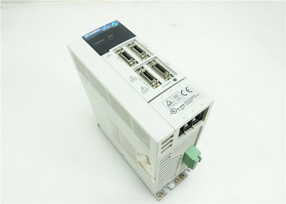 УСИЛИТЕЛЬ 200V СЕРВОПРИВОДА AC привода MR-J2S-70A Mitsubishi Electric 750W НОВЫЙ В ЗАПАСЕ