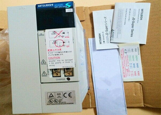 Привод 200V AC УСИЛИТЕЛЯ MR-J2S-20B-EB СЕРВОПРИВОДА Mitsubishi Electric промышленный НОВЫЙ в запасе