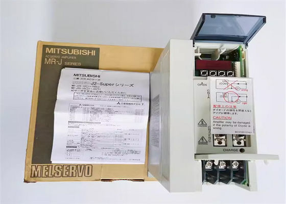 Промышленный сервопривод MR-J2S-200A-S007 управляет усилителем сервопривода Мицубиси