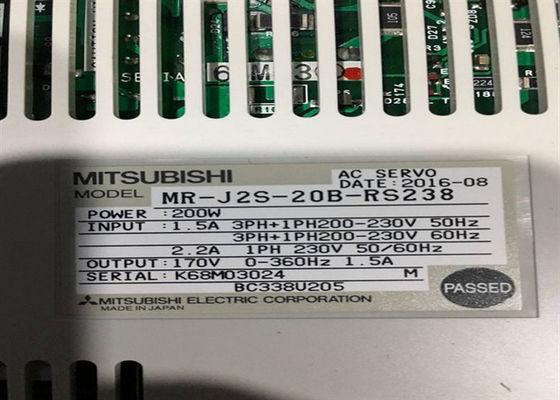 MR-J2S-200B-RS238   Промышленный сервопривод управляет усилителем сервопривода Мицубиси