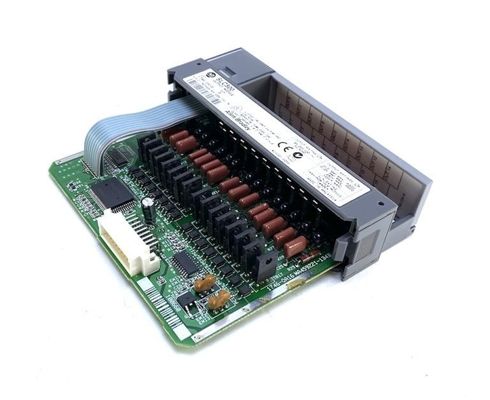 НАГРУЗКА BACKPLANE МАМ AC 370 ВОЛЬТА ВЫХОДОВ 85-265 МОДУЛЯ 16 I/O AB 1746-OA16 НАСТОЯЩАЯ