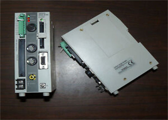Регулятор логики PLC ЧИТАТЕЛЯ 2D NPN 20.4-26.4VDC ШТРИХКОДА Omron V530-R160E Programmable
