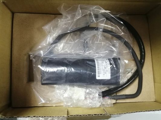 ПРОМЫШЛЕННЫЙ ВОДИТЕЛЬ YASKAWA SGDH-A5AE 50W 0N/M СЕРВОПРИВОДА, новый оригинал 6000RPM*NIB