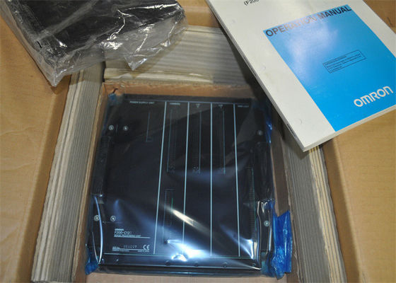 C.P.U. CE Omron F200-C12E И БАЗОВОЕ УСТРОИСТВО 	Регулятор логики PLC Programmable