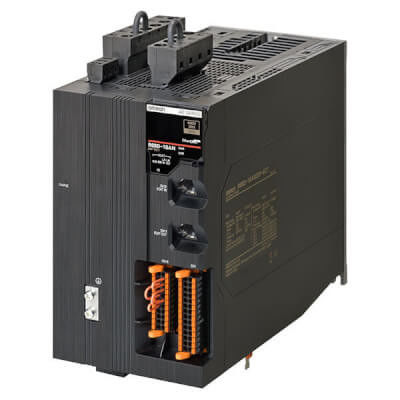 AC 380 сервопривода OMRON R88D-KT15F | 480VAC поставка 4.7A 480V нагружает 1,5 kW 4.7A