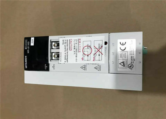 Водитель мотора усилителя MR-J2-70D-S24 сервопривода AC Mitsubishi Electric 700W 3Phase промышленный