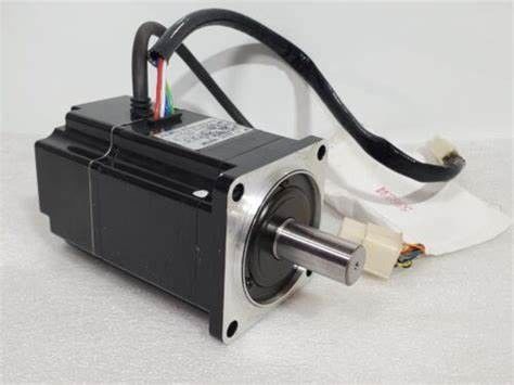 Промышленный Ins b МОТОРА СЕРВОПРИВОДА 200W AC мотора сервопривода SGM-02A312 YASKAWA 200V