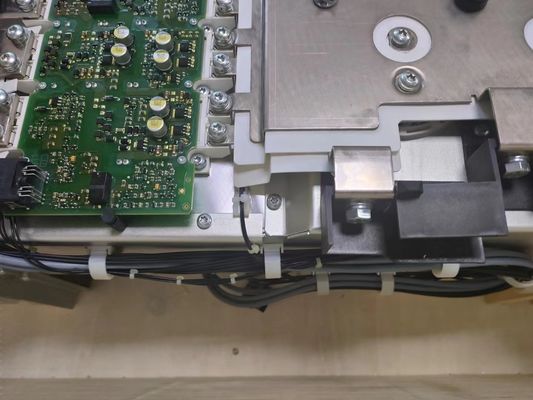 DC v, модуль Сименс 6SL3352-1AE35-0AA1 510-750 мотора 490 a 3 участка покрасил модули