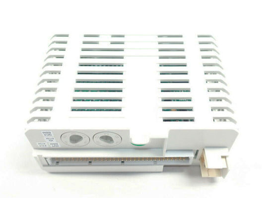 Модуль I-O систем управления 800xA цифрового входного сигнала 24V S/R 16ch ABB 3BSE020836R1 DI840
