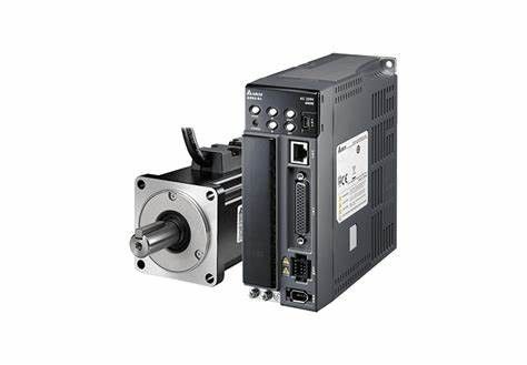 Скорость мотора Omron ASDA-B3 до 6000 rpm и бит поддержек 24 350% максимального дифференциальный