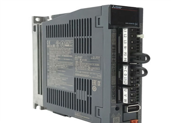 Сервопривод MR-J4W2-1010B Мицубиси промышленный управляет усилителем MELSERVO J4 сервопривода