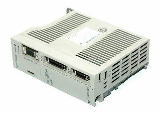 Пакет сервопривода входного сигнала 1phase 11.0AMPS привода сервопривода SGDE-08AS Yaskawa электрический промышленный