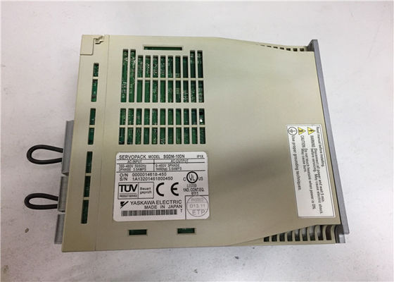YASKAWA SGDM-10DN 50/60HZ Промышленный сервопривод SERVOPACK