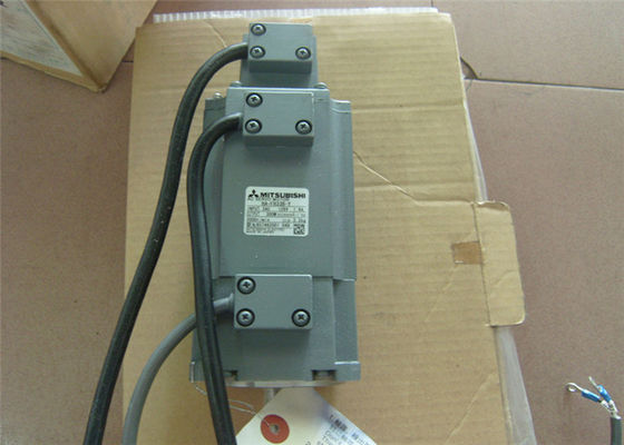 мотор сервопривода HAFH33Y AC 129V 1.9A Мицубиси HA-FH33-Y 300W промышленный