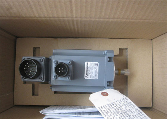 Mitsubishi 300W HA-FH33-EC Промышленный сервомотор переменного тока HAFH33EC 129V 1.9A Новый