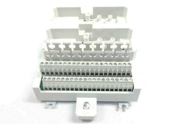 Модуль 3BSE050930R1 TU850 S800 терминального блока TU845 3BSE021447R1