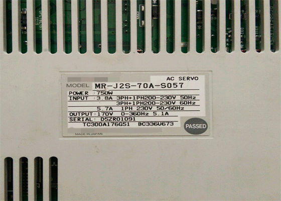 Усилитель водителя MR-J2S-70A-S057 мотора сервопривода AC Mitsubishi Electric 750W 3Phase новый