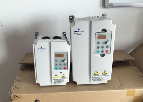 Частота 0.75KW 1.5KVA методов управлением инвертора EV1000-2S0007G NIDEC Emerson переменная