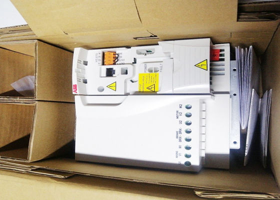 Приводы AC низшего напряжения ACS355-03E-12A5-4 ABB 3AUA0000058190 ACS355