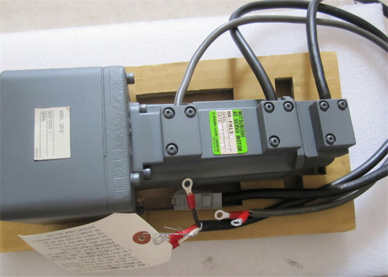Мотор сервопривода 3AC Мицубиси Melservo HA-FH13BG-S1 100W промышленный 100V 1.1A НОВЫЙ