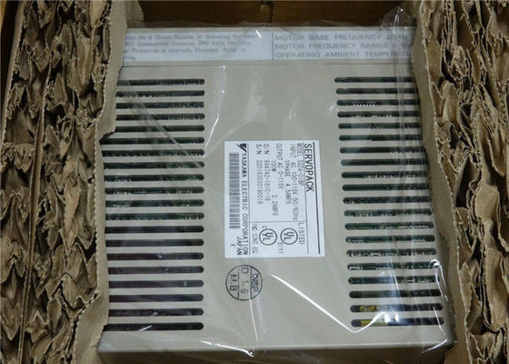 Yasakawa SGDA-01VP   Привод 100W 0.13HP мотора сервопривода Ac расклассифицировал емкость