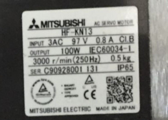 Мотор сервопривода 100W HF-KN13 Mitsubishi Electric промышленный 3AV 0.8A отсутствие электромагнитного тормоза
