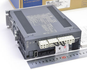 Сервоусилители серии MR-J2S-100B MR-J2S AC Mitsubishi 3 Phase 1KW