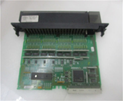 Серия GE IC693MDL653 90-30 входных сигналов электропитания входной сигнал 32 пунктов 24 позитва/недостаток DC вольта