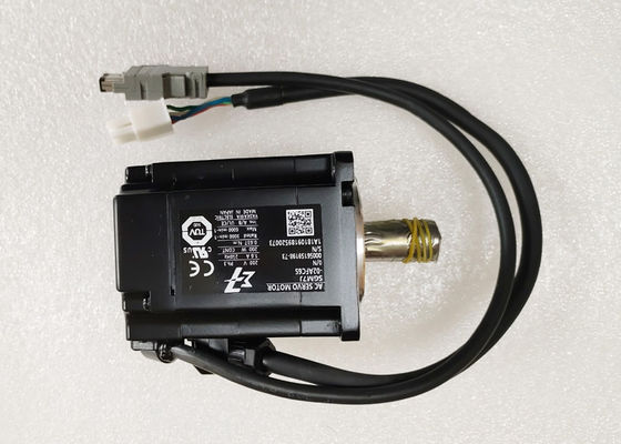 Моторы сервопривода 200V AC SGM7J-02AFC6S 200W 0.318NM 3000r/Min новые