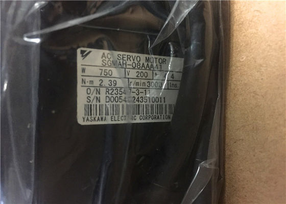 Yaskawa AC Industrial Servo SGMAH-08AAA41 750W 200Волт 3000RPM Новый оригинал