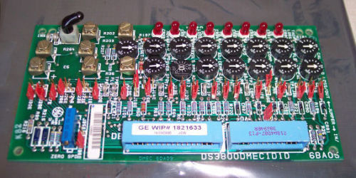 GE MD Exciter Control Board DS3800DMEC имеет 7 терминалов для установки дополнительных компонентов на доску