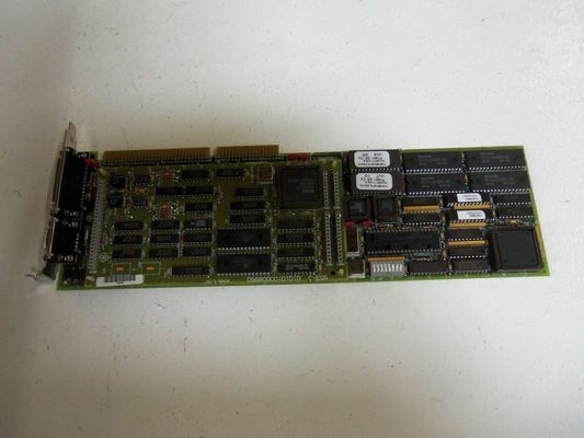 DS6800CCIC GE Гибкое, высокопроизводительное хранилище для средних и крупных предприятий