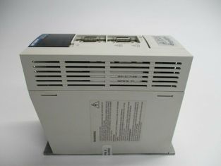 Мицубиши MR-J2S-60A-EG011 600W Усилитель промышленного сервопривода 1.4A 380-480VAC