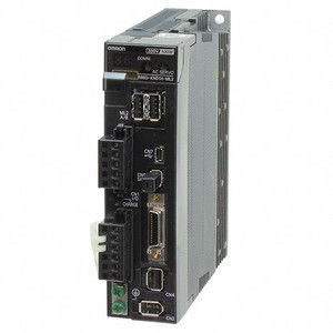 OMRON R88D-KN02L-ML2 Сервопеременный ток 100 ~ 120VAC Подача 2.5A 120V Нагрузка 200 Вт